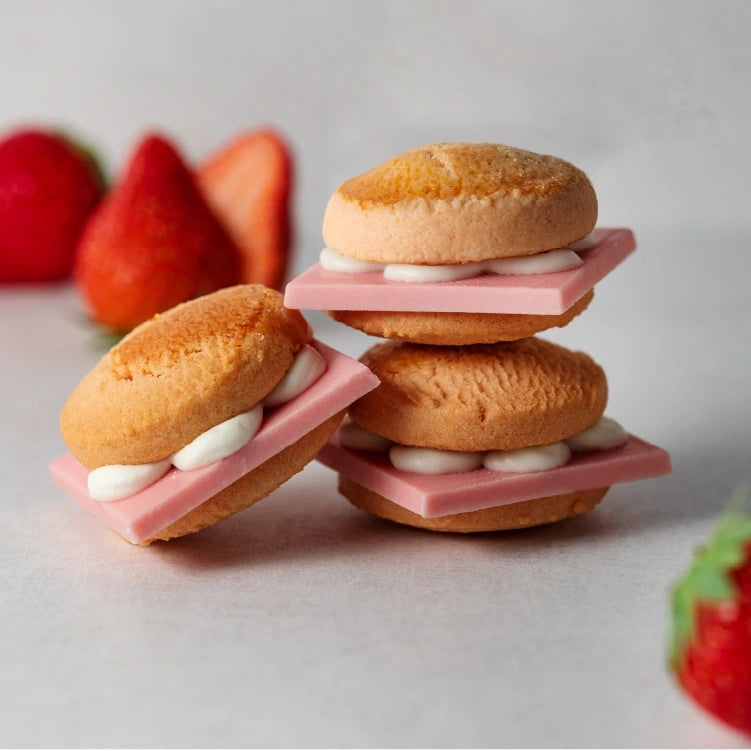 Captain Sweets Burger Strawberry Burger