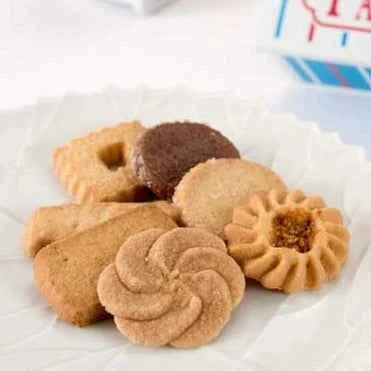 Shiseido Parlour Biscuit