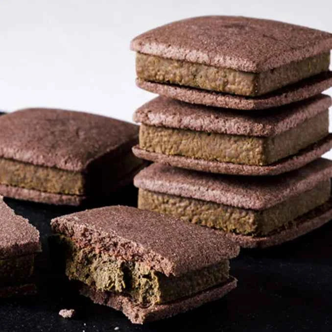 Tokichi Roasted Tea Colate Sandwich Cookie