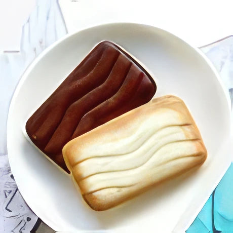 Tokyo Campanella Langue De Chat Assorted