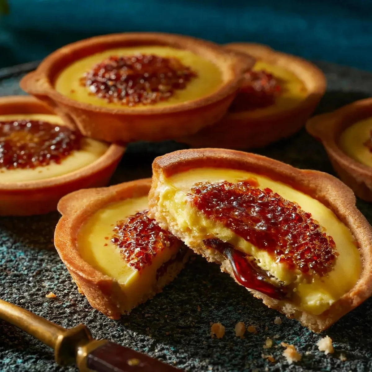 Brulee Merize Cream Tart