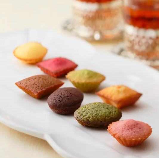 Henri Charpentier Petite Gateau Assorted