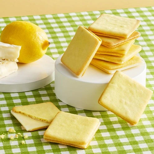 Neko Chef Camembert Lemon Sandwich Cookie